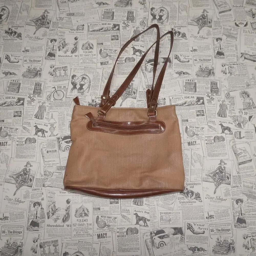Vintage Y2K Lorelli Bruno Periodcolor Beige Accessories cool